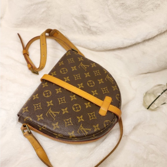 Authentic Louis Vuitton chantilly mm crossbody shoulder bag - Picture 10 of 15